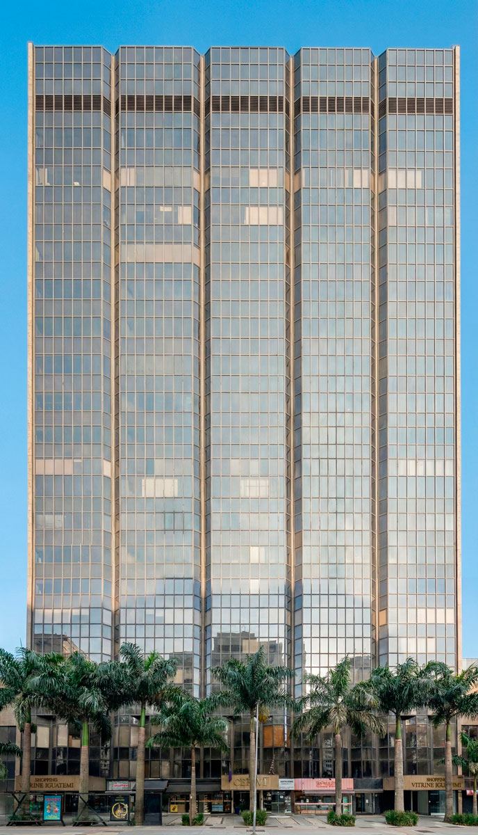 Edifício do escritório Moreira & Ponciano na Av. Brigadeiro Faria Lima, São Paulo
